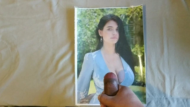 Eva de Dominici Cum Tribute