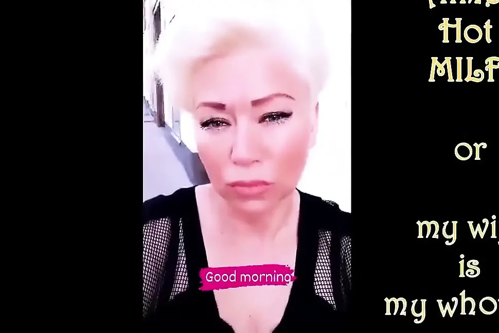 我成熟的荡妇女孩有多漂亮，我的精液从她那湿啪的嘴里流出来...））这是一个女人的真正美！