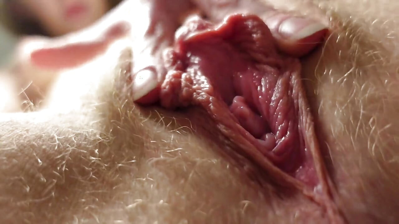 Big Labia Pussy Spreading and Rubbing From Below Closeup