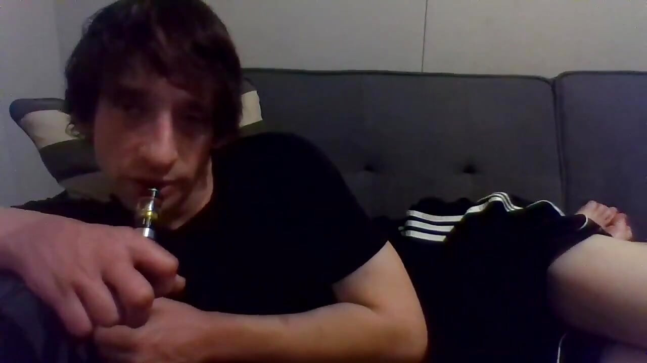 Kaki dan kuku cantik, vaping