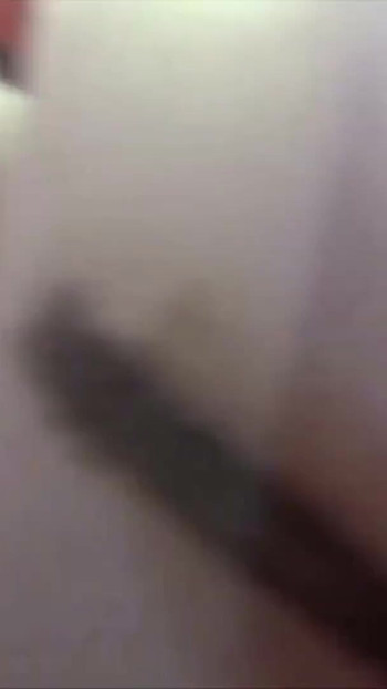 Must-share moment z "Německá vysokoškolská teen Elisa svádí šukání v parku v Berlíně"