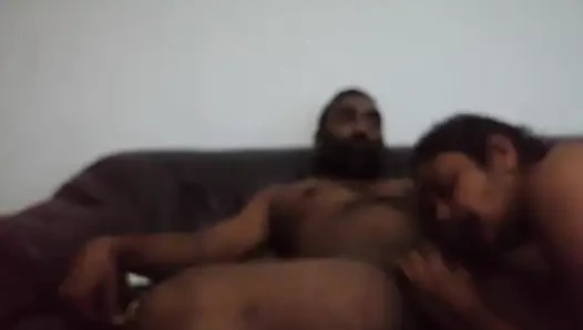 Rekaman seks rahasia ibu tiri bagian 2