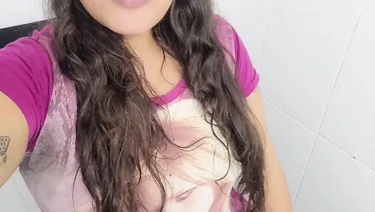 Мастурбирует своему боссу Вагнеру