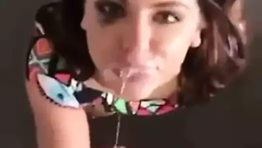 Brunette slut blowjob and cum in mouth