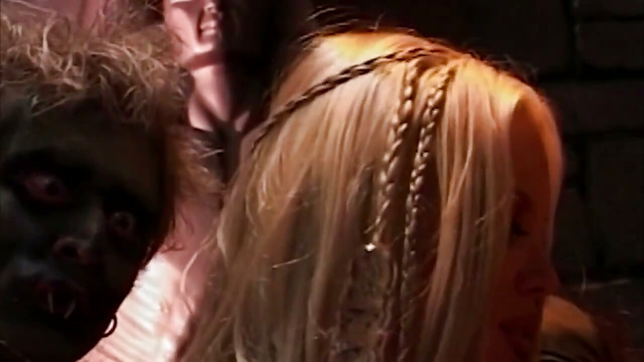 Loira milf prostituta dos anéis garganta profunda garanhão