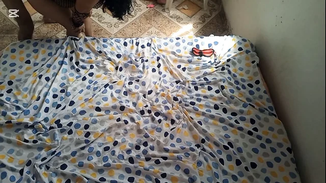 Hot Desi Single Mother Chokes on My Dick and Surrenders Her Juicy Ass