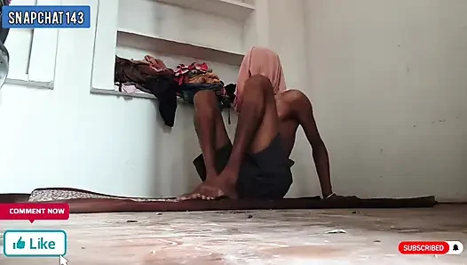 Pakisthani Newly Married Wife indoor bed Cozy viral Video Hindi