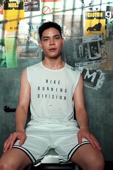 Gif-014 Straight Basketball Player / Thick Cock Sucked Dry