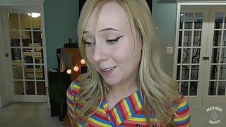 Üvey kız kardeş porno yıldızı olmak istiyor - Marissa Sweet