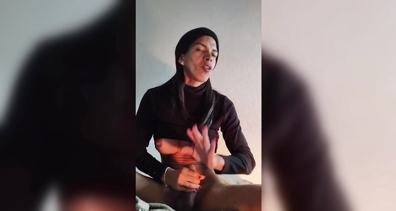 I Was at Home, Chilling, Showing off My Feet, I Really Enjoyed It.