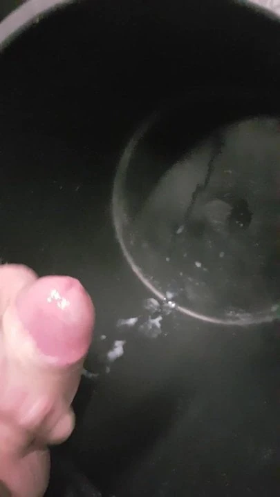 Sperm i en spand