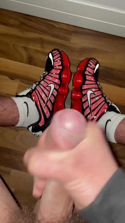 Vom on my new Nike Shox