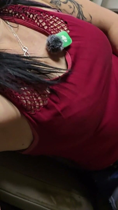 Mutual masterbation with my best friends girlfriend in the car | Clip 1