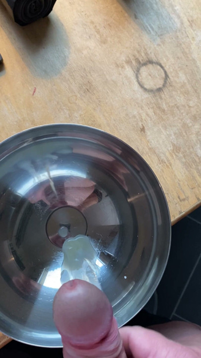 Cumshot in a metal bow