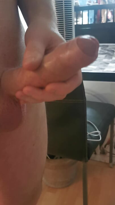 Colega de cameră wixt și este injectată