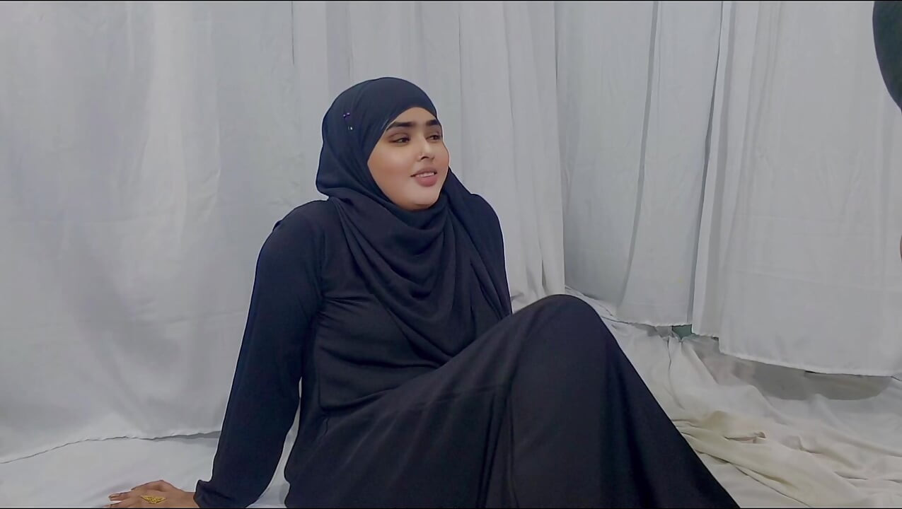 Indisk bengali Sadia Bhabhi tog mig till hotellet för att njuta av Cox's Bazar