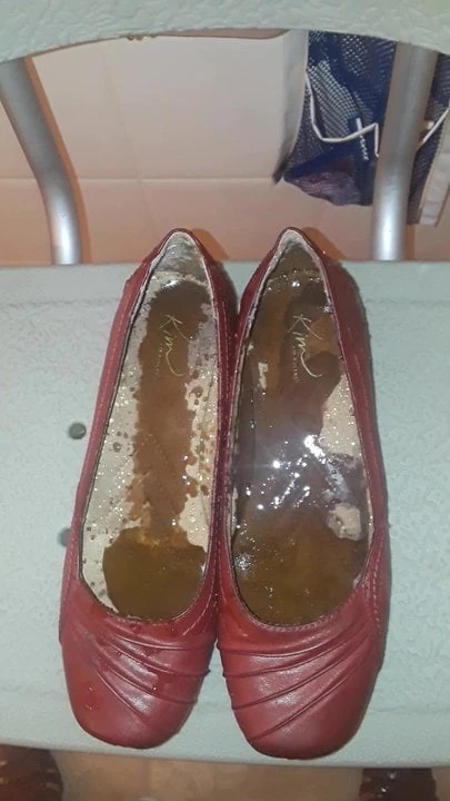 a little piss her shoes