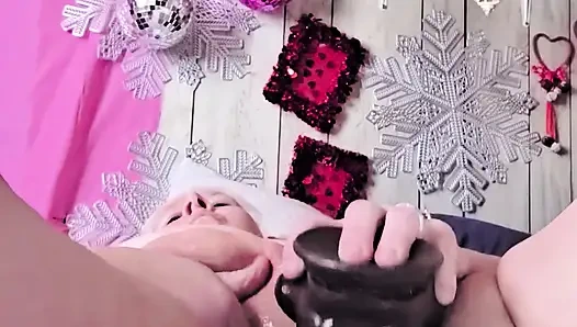 Fick schlampe schlampige muschi macht es furzen, kein wunder, er ist so hart