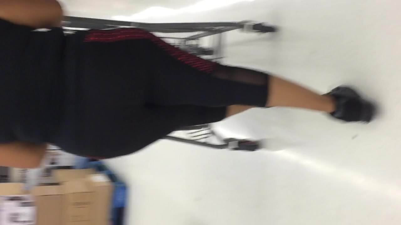 African Milf in tights 4