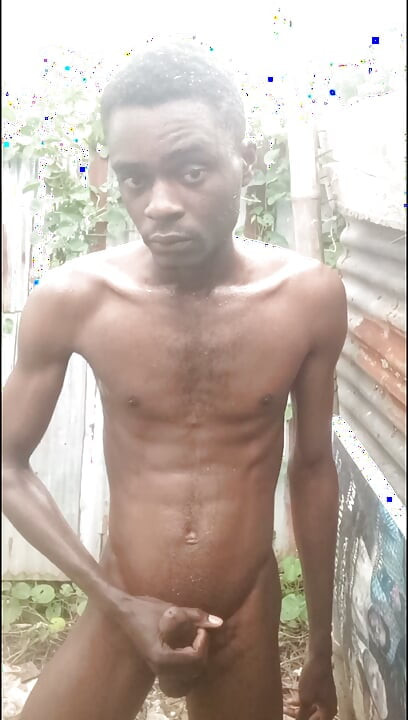 Baie sexy incitanta afara