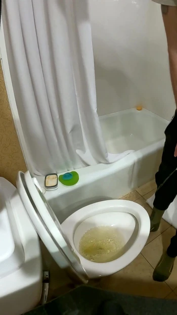 Memorable moment from "StraightStoner piss compilation"