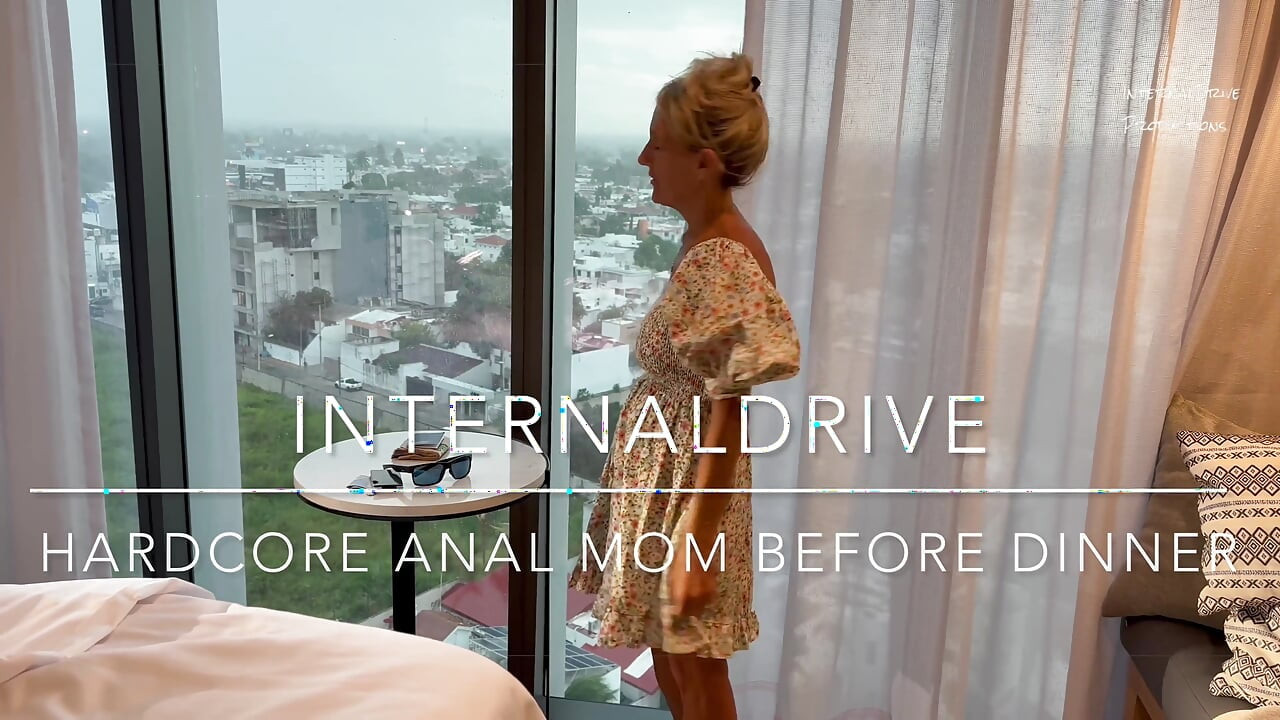 Hardcore Anal Stepmom Before Dinner