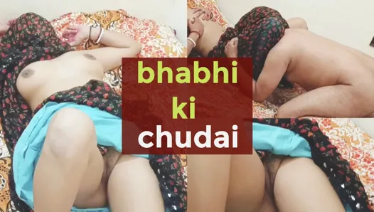 Desi Indian bhabhi in saree  fucked