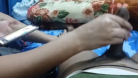 Bhabi ne pussy dhekha ke Lund khada kar Diya