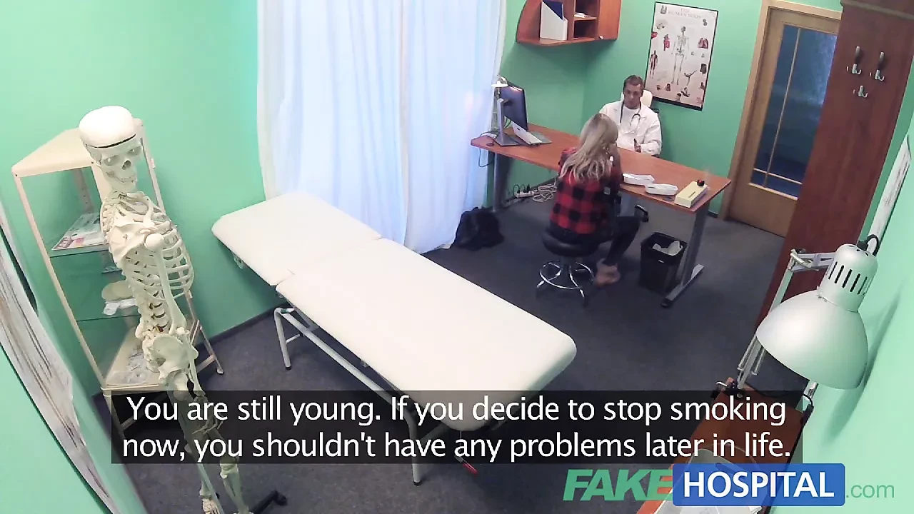 Fake Hospital Petite blonde deepthroats a thick dick