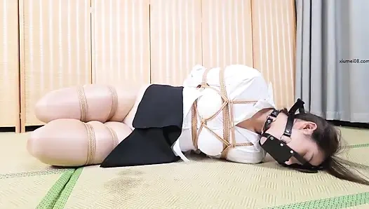 Xr31- Office Lady Mouthball