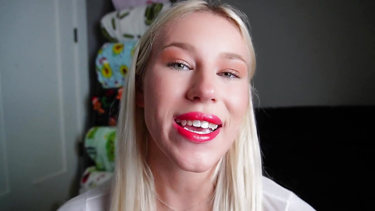 Besos con lápiz labial rojo