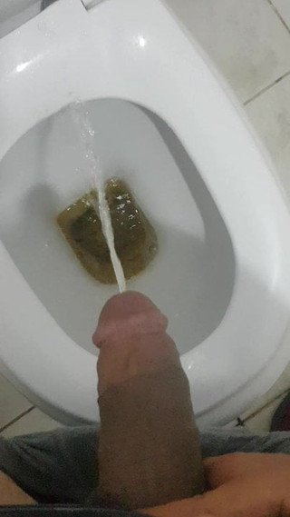 me piss n