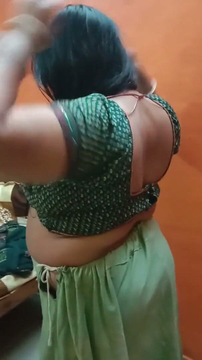 DESHI GAND DESHI BUR DESHI CHUT DESHI BHOSADA | Clip 1
