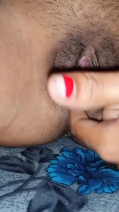 18 yo newly married unsatisfied Indian bhabhi fingering wet pussy orgasm | Clip 1