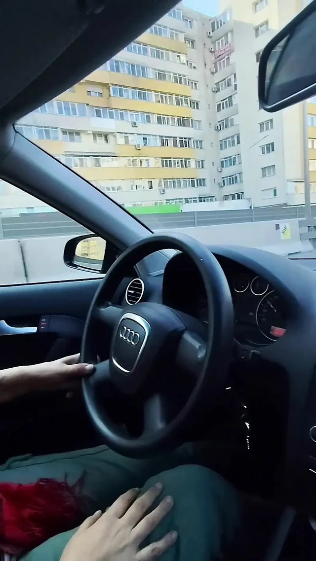 5 Minutes in Traffic! She Couldn't Wait Any Longer