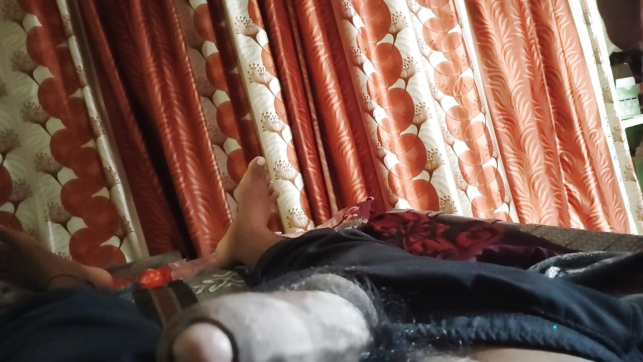 Desi kone blowjob og sæd i munnen hennes knulle hardt