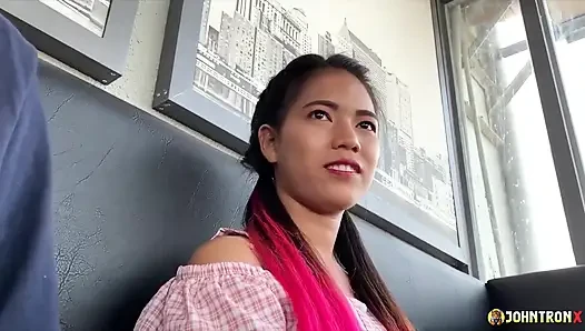 Johntronx - cewek amatir thailand yang aduhai dientot habis-habisan sampai dicrot di dalam