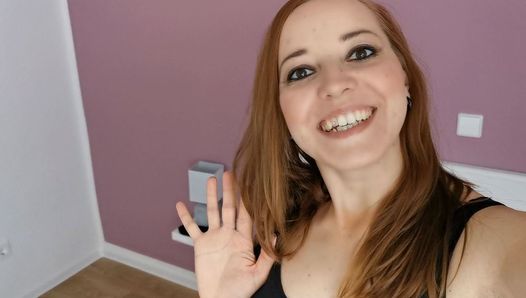My Introduction Video! I introduce myself Hi I am Hannah