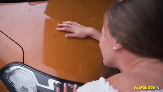Mükemmel göğüslerimi görmek için beni geçir