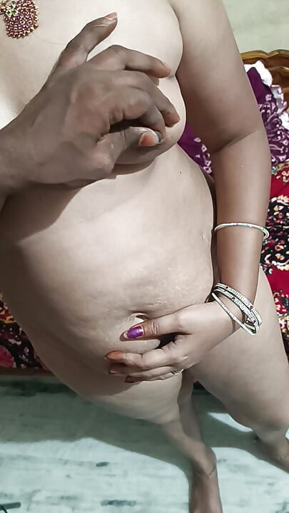देसी भारतीय सुंदर तेलुगु आंटी साड़ी चुदाई हॉट रोमांस चूत डॉगी स्टाइल