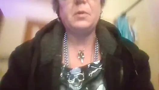 Vibing and My Tight Pussy