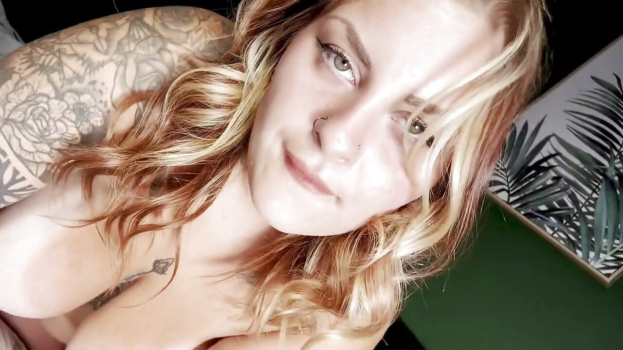 Fucking Bros Rich Friend: Spit in My Mouth While You Fuck Me