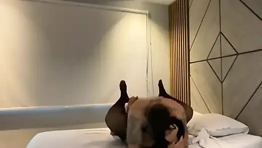 Настоящие супероргазмы с сквиртингом без порезов без самодельных правок