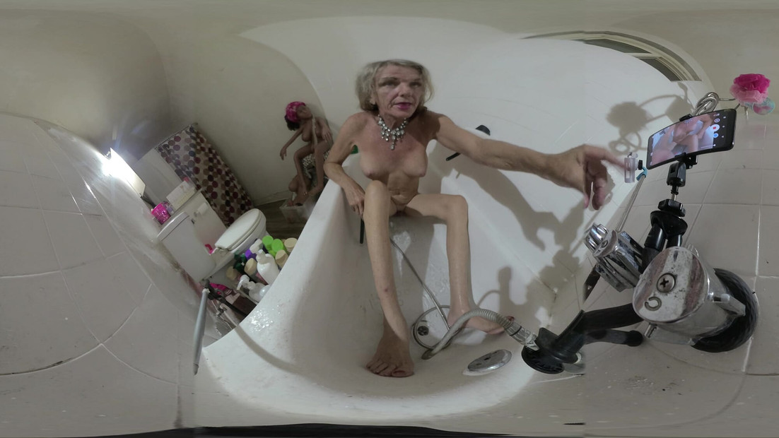 Lizzy Yum VR 2025 Dilatirajući rub #4