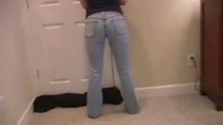 milf in levi's gets laid