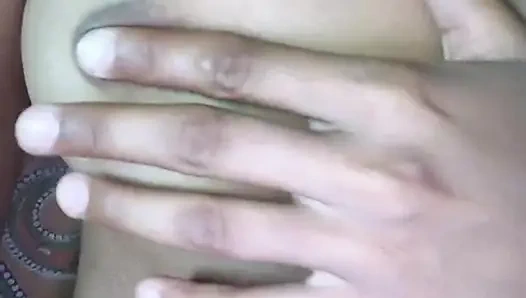 Sevimli kız arkadaşımı ilk kez sikiyorum