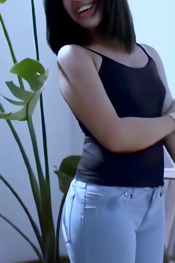 Photo Session with the Beautiful South American Girl
