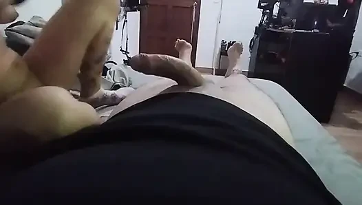 I Met Her on Tinder and I Didn't Know She Was so Good