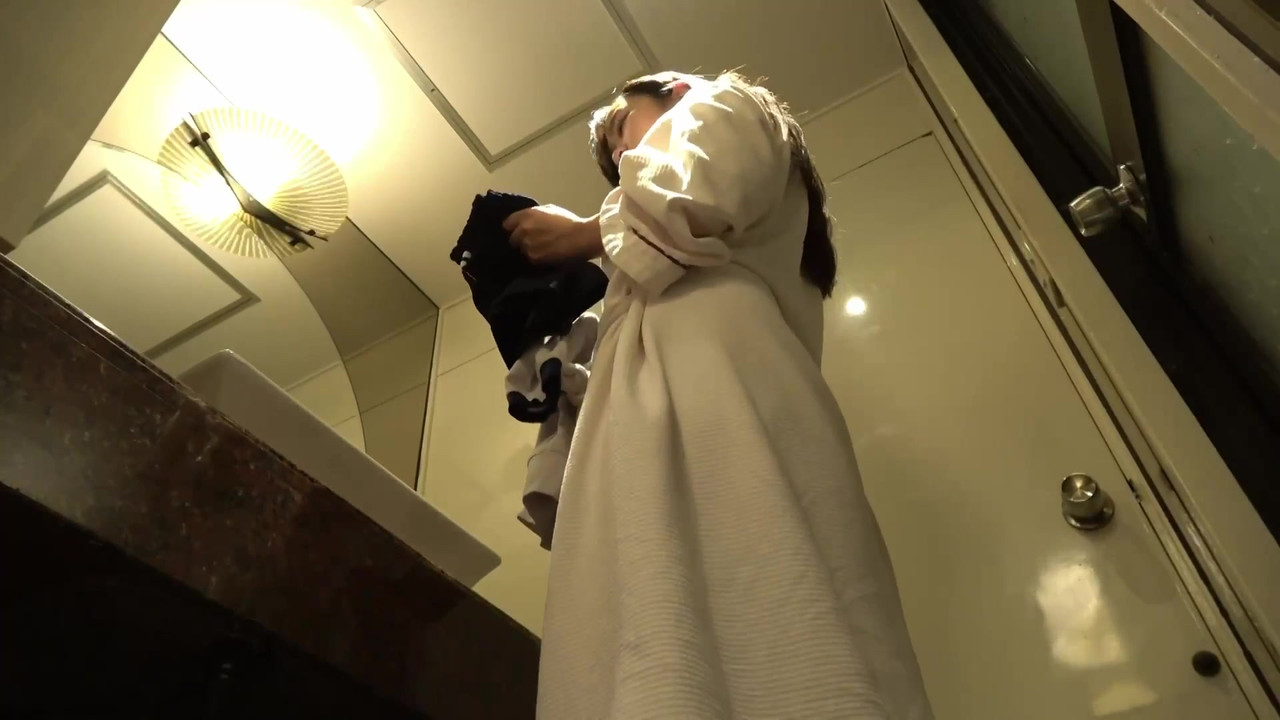 Yuno - 是一个失业和天真的大奶子学生，在放学后被性交 2