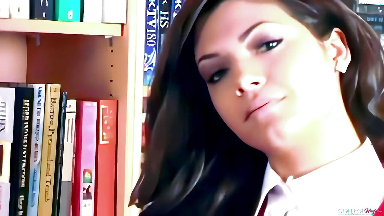 Giá sách có samantha buxton